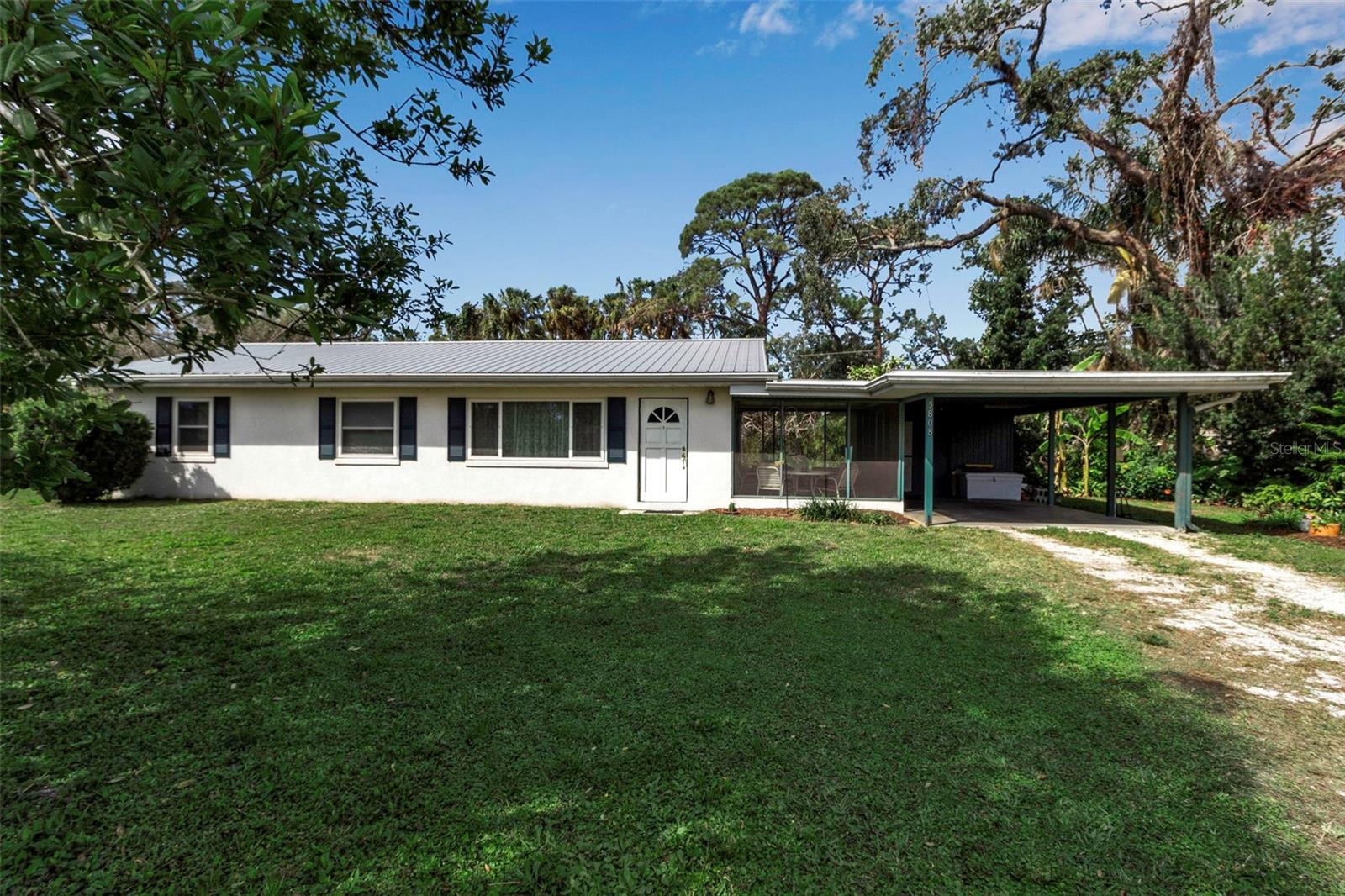 5808 13th Street Ct E Property Photo