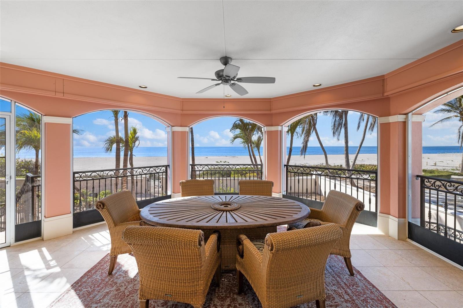 16486/488 Captiva Dr Property Photo 12