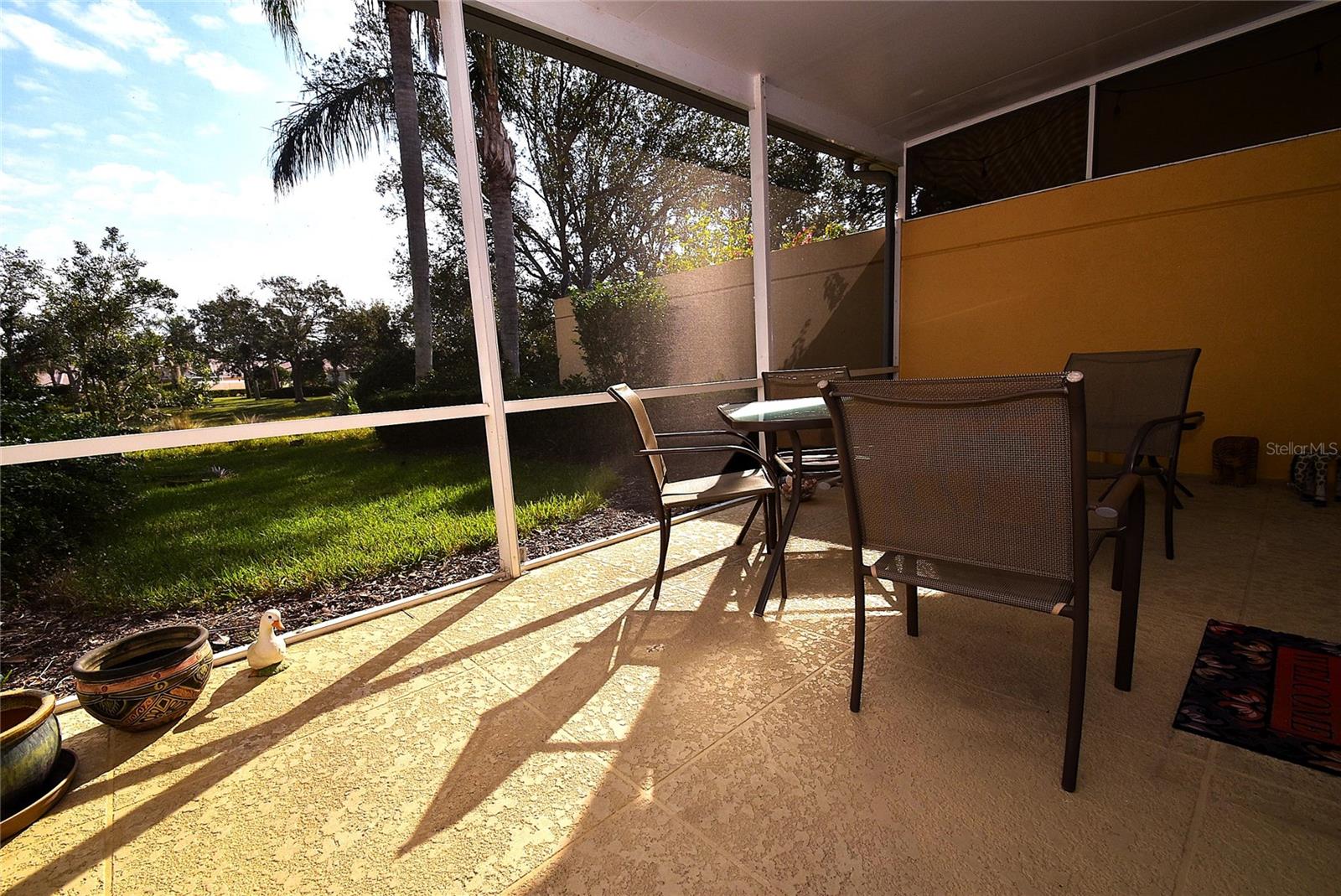 7624 Bergamo Ave #4b Property Photo 3