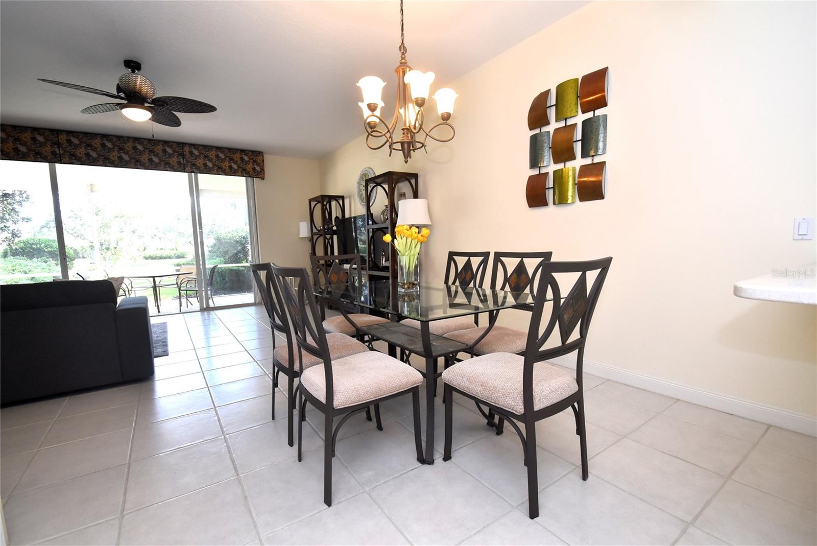 7624 Bergamo Ave #4b Property Photo 10