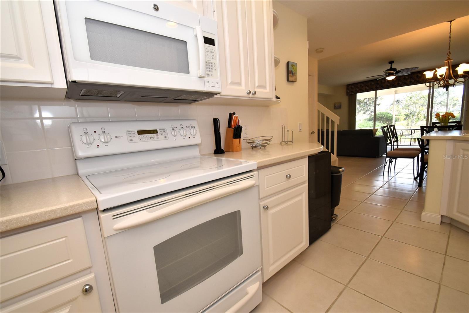 7624 Bergamo Ave #4b Property Photo 14