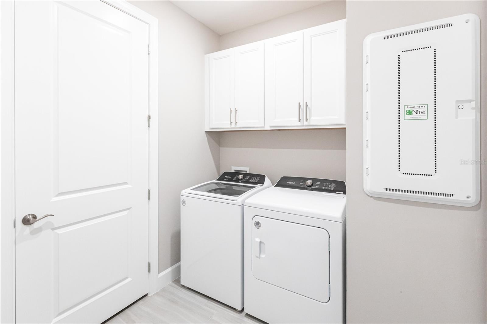 5658 Silverside Pine Ct Property Photo 33