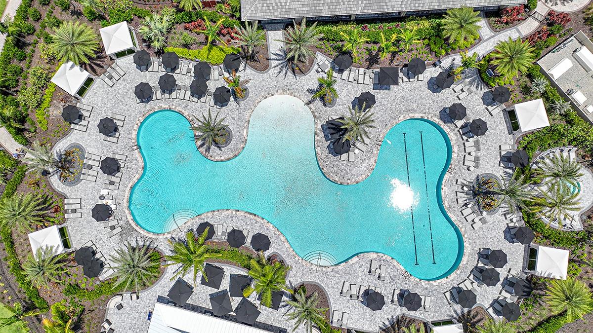 26902 Victoria Pl Property Photo 38