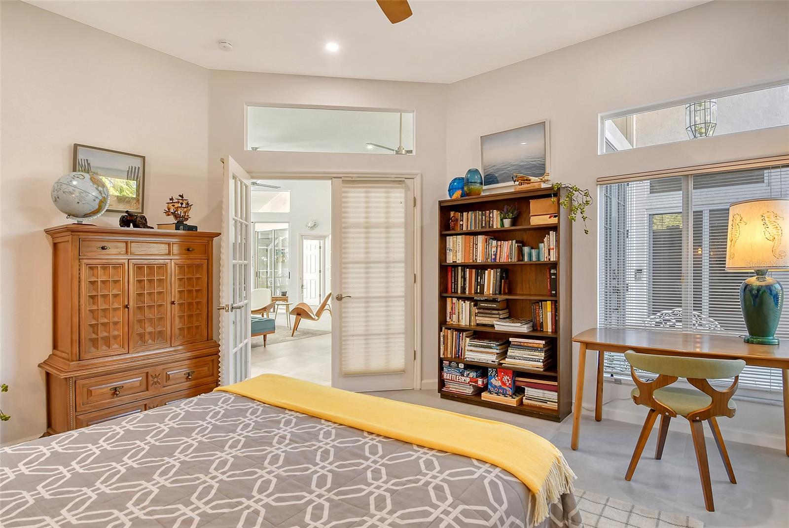 746 Plymouth St Property Photo 33