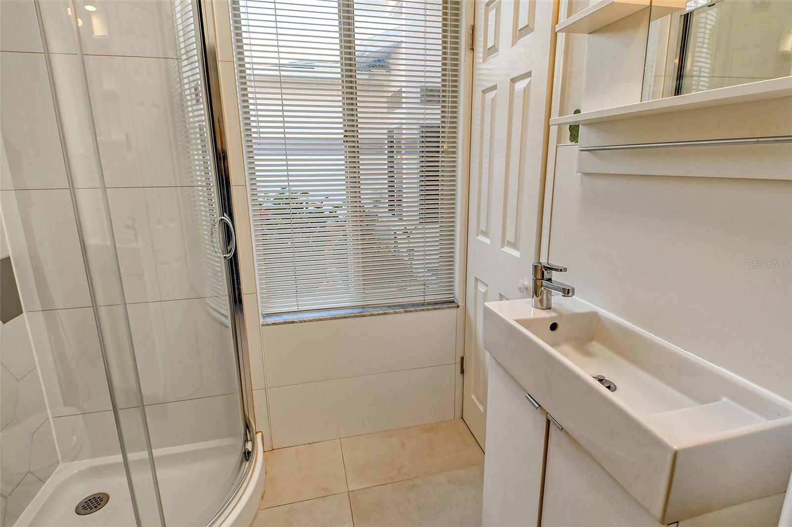 746 Plymouth St Property Photo 41