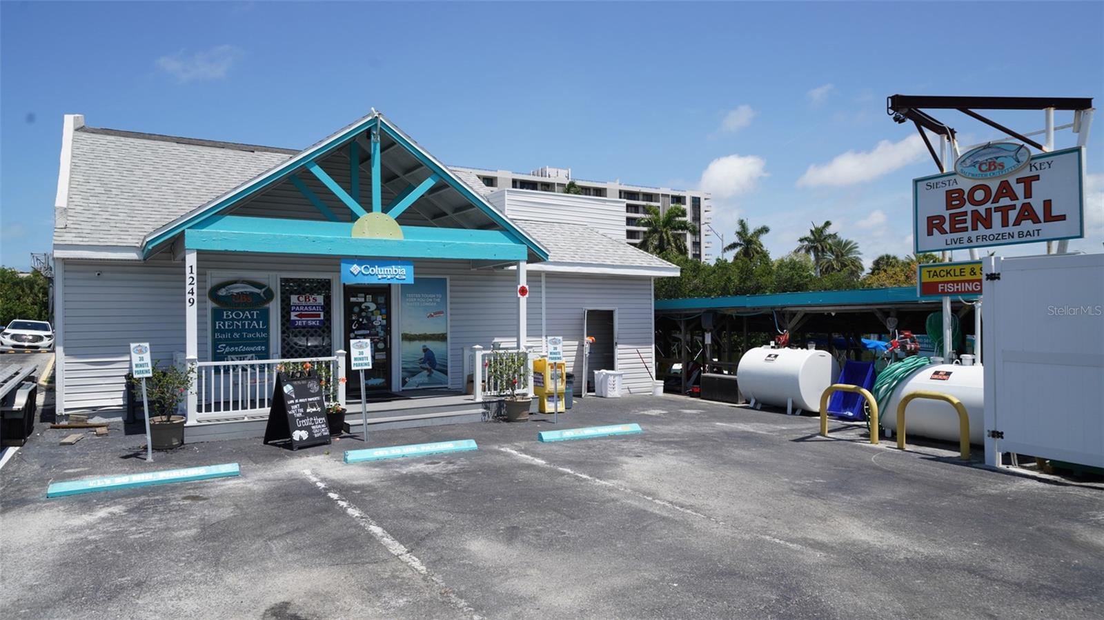 746 Plymouth St Property Photo 72