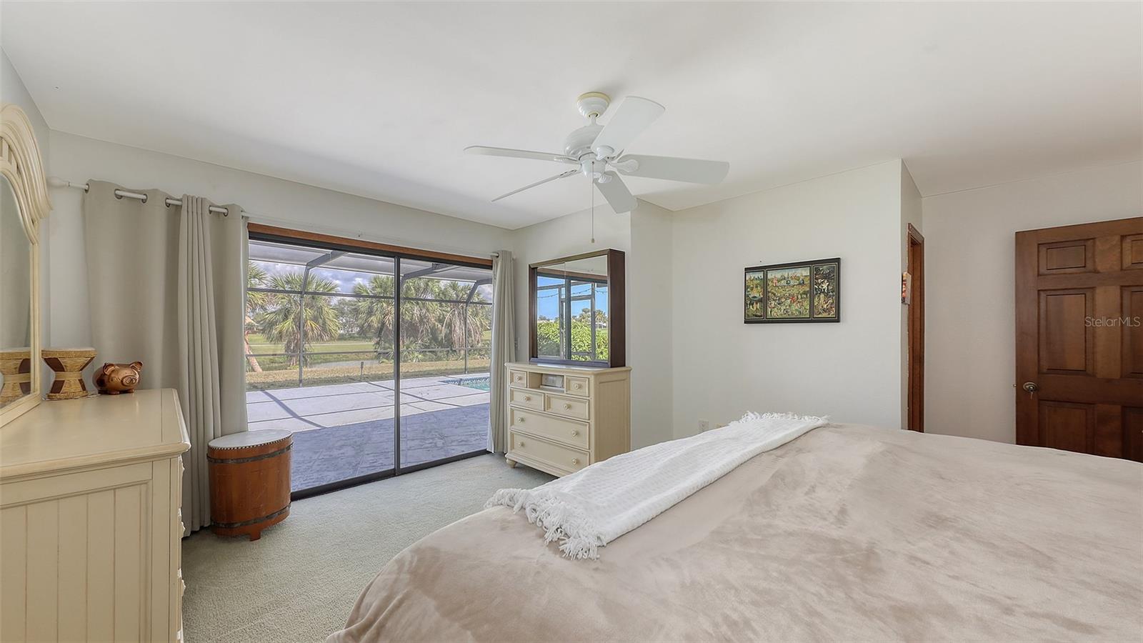 3837 Torrey Pines Blvd Property Photo 22