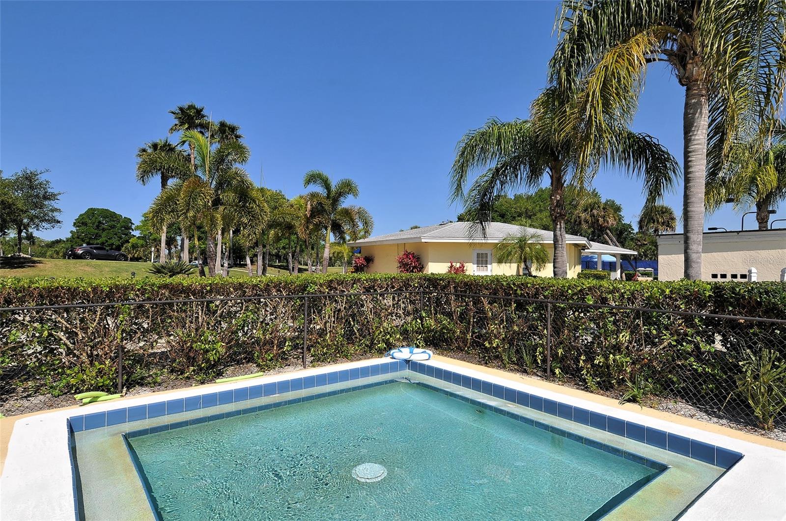 3837 Torrey Pines Blvd Property Photo 53