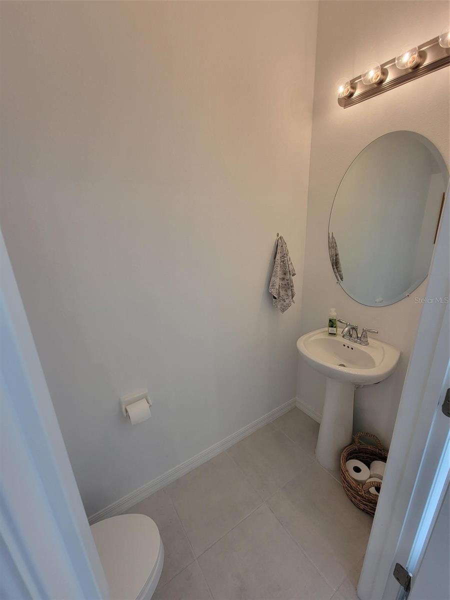 5753 Haven Ter Property Photo 6