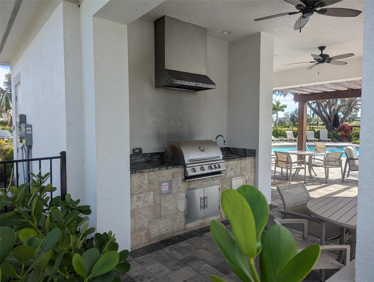 5753 Haven Ter Property Photo 20