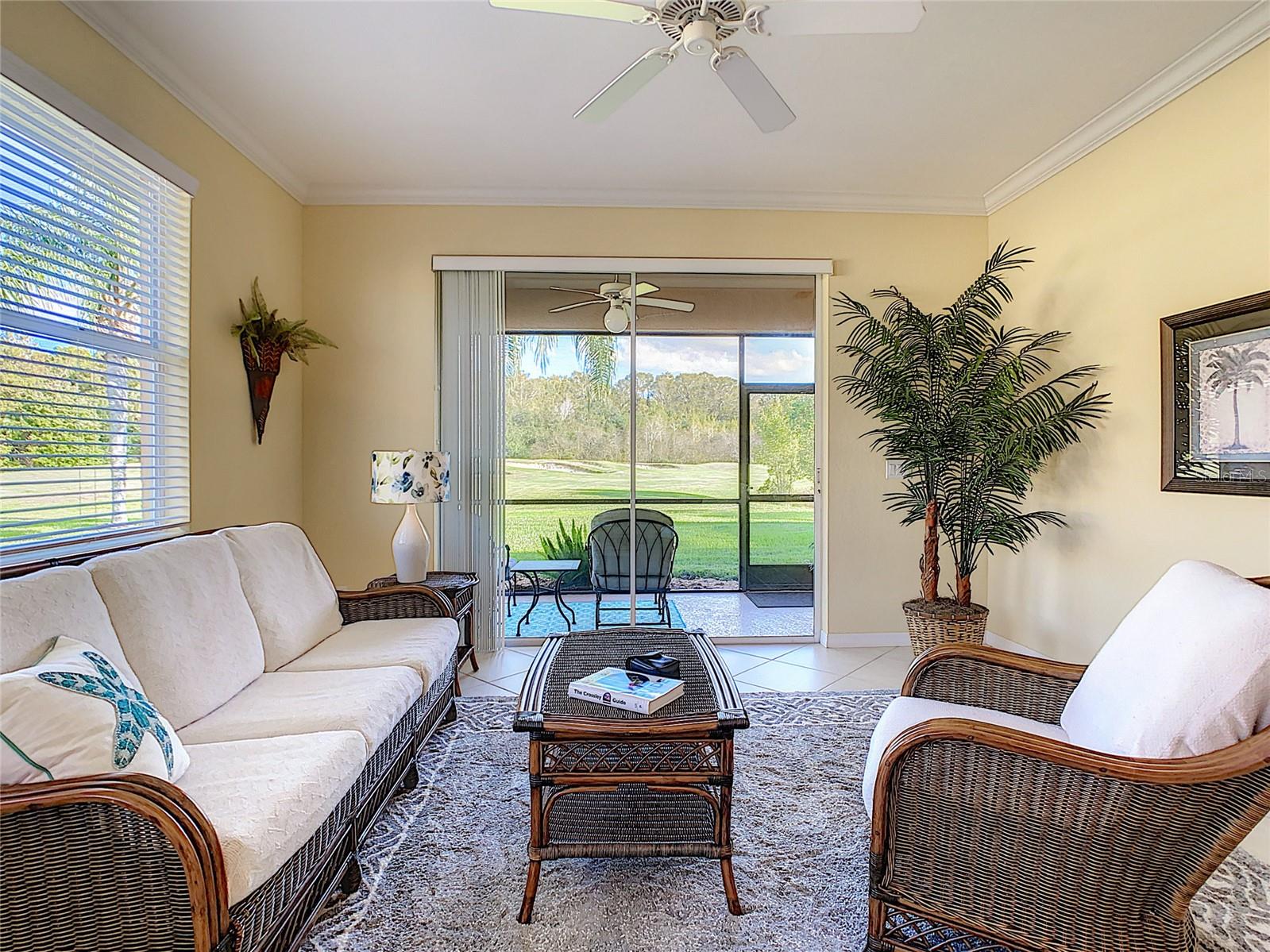 375 Fairway Isles Ln Property Photo 13