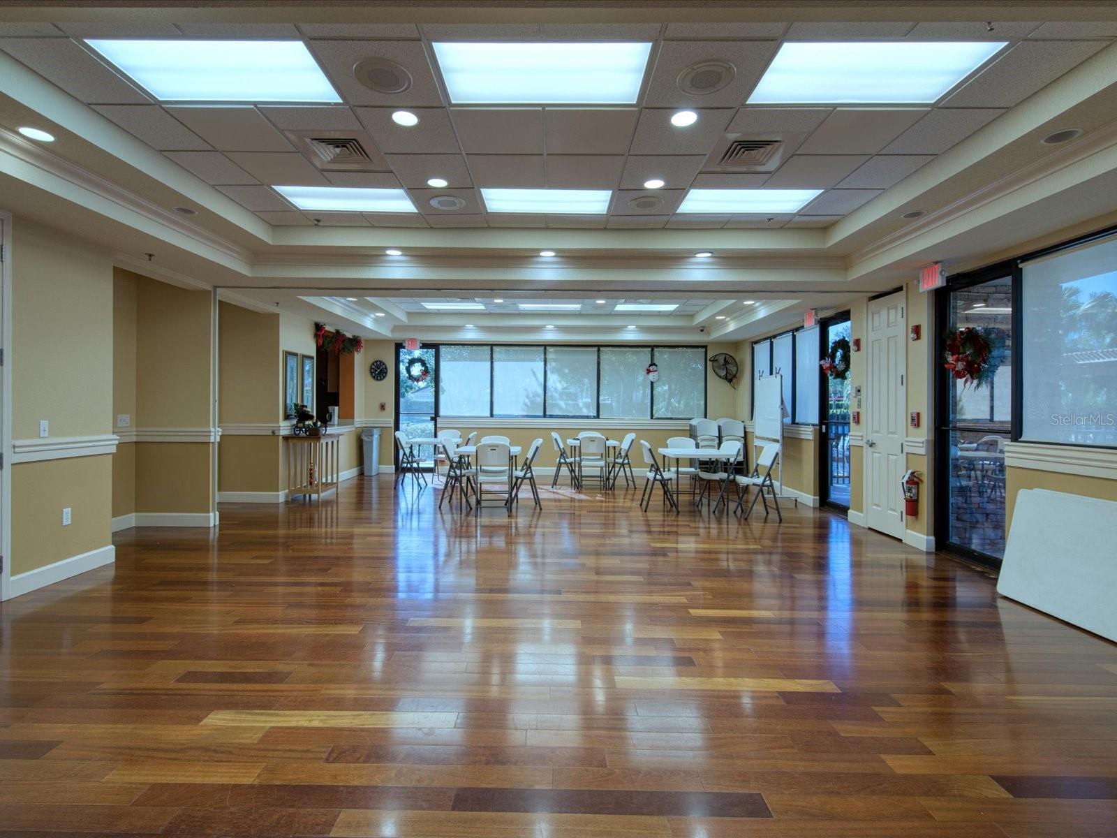 375 Fairway Isles Ln Property Photo 40