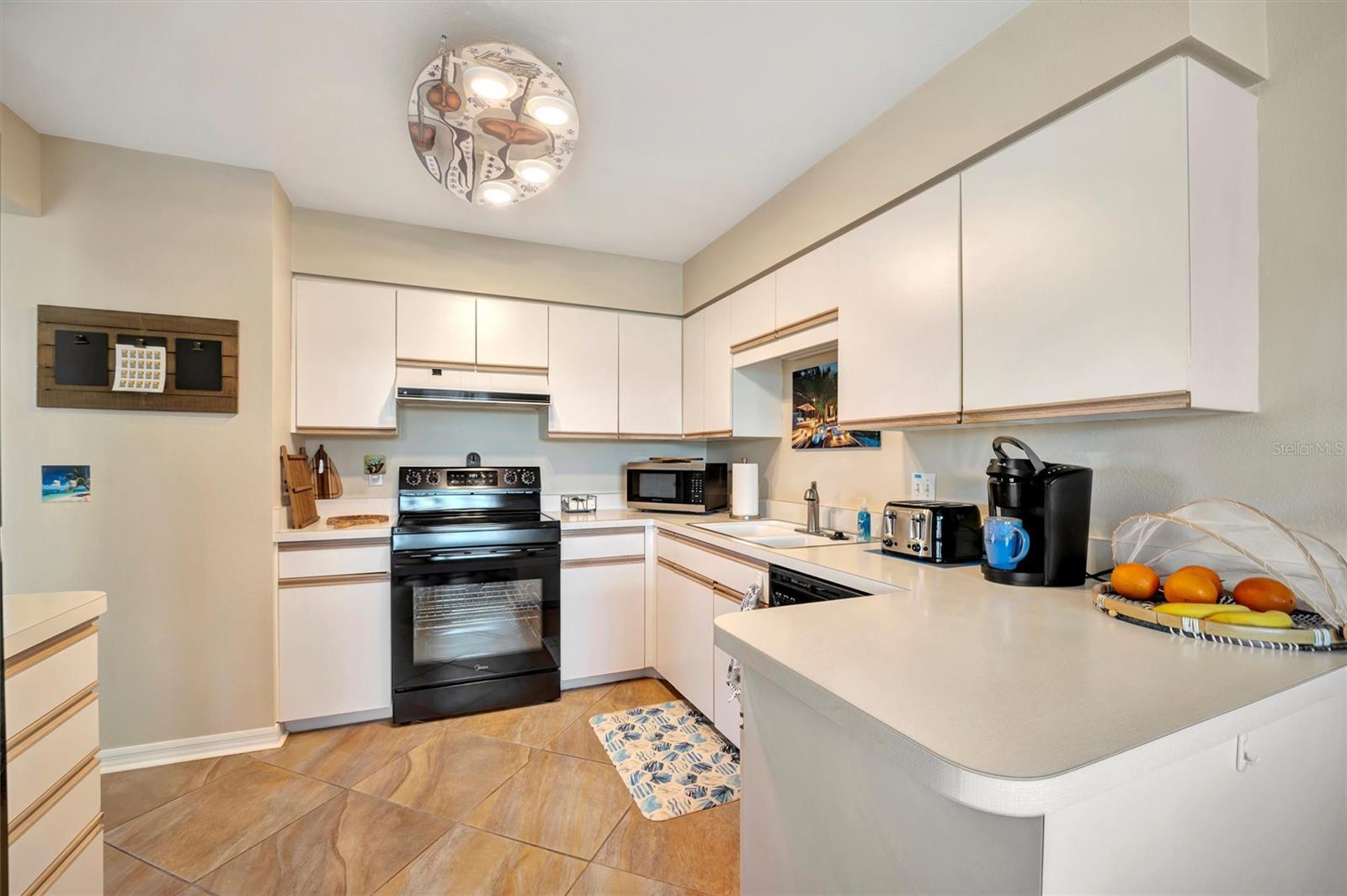 1620 Fairway Trce #b Property Photo 11