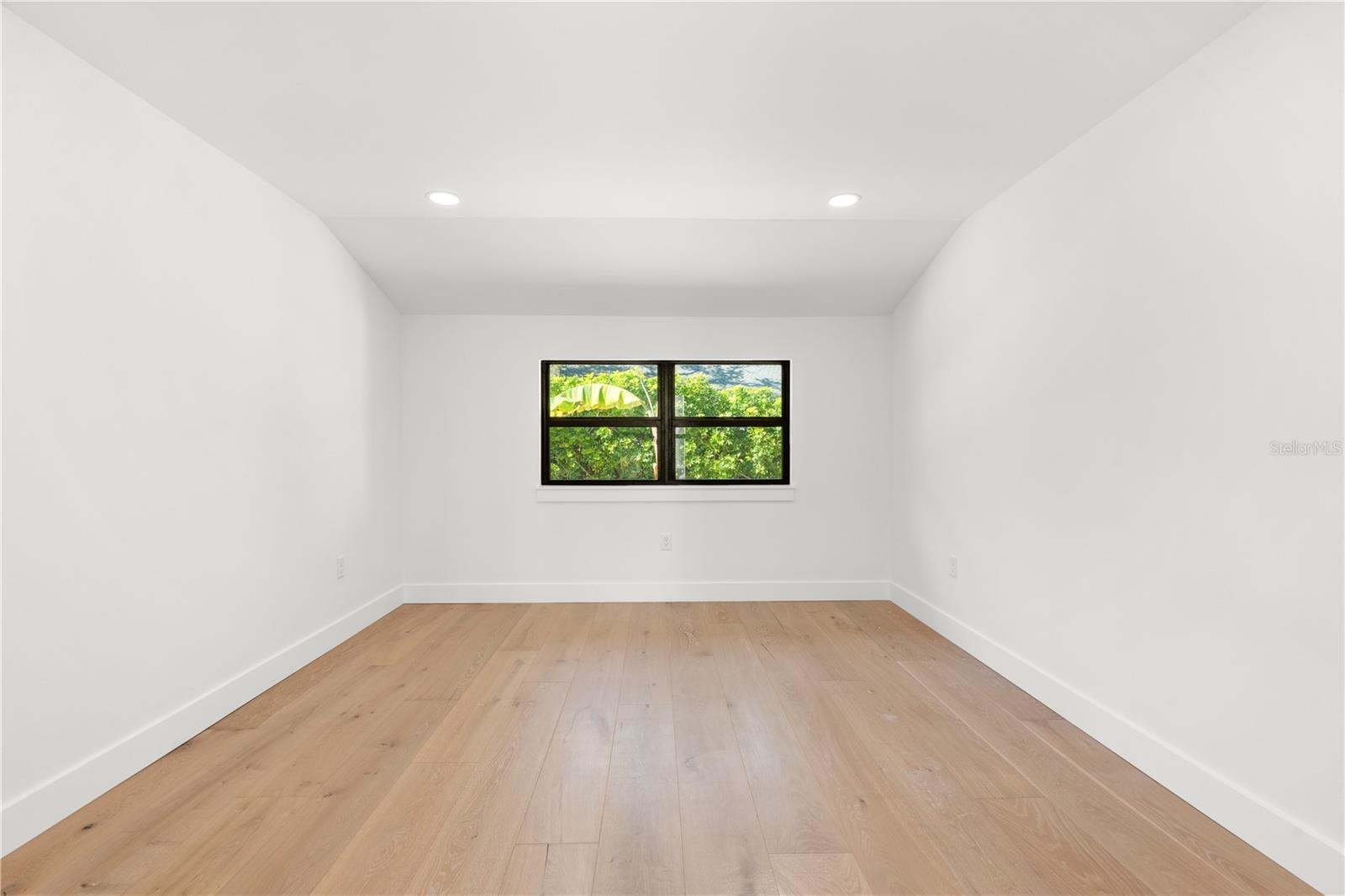 4620 Riverview Blvd Property Photo 46