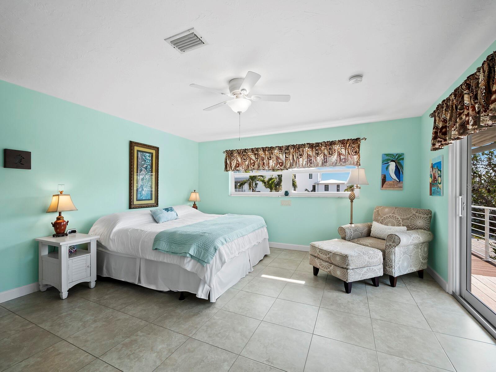 691 Linley St Property Photo 35