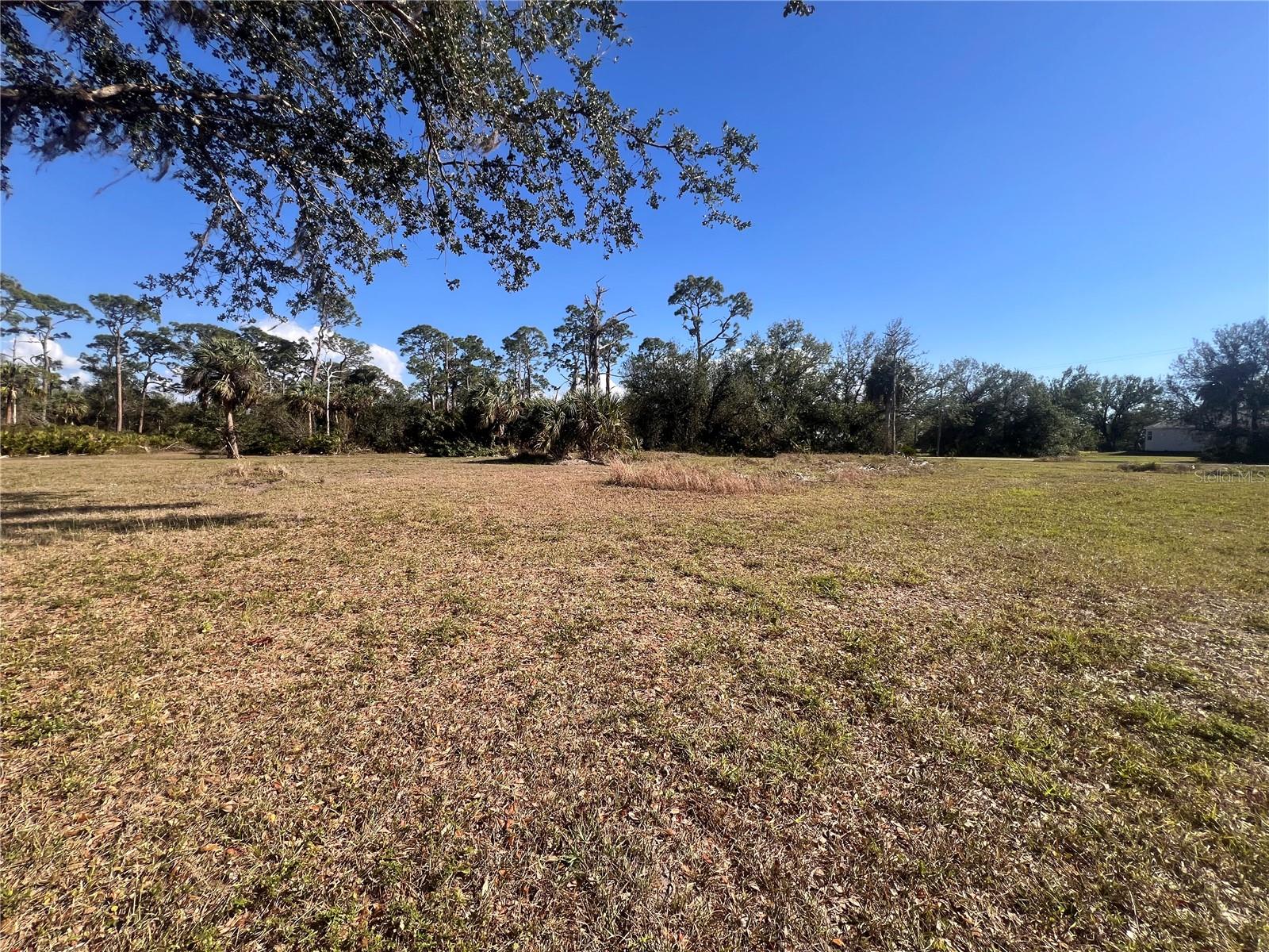 16574 Cape Horn Blvd Property Photo 8