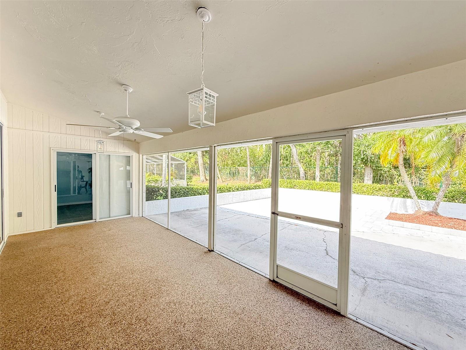 5708 Garden Lakes Fern Property Photo 25