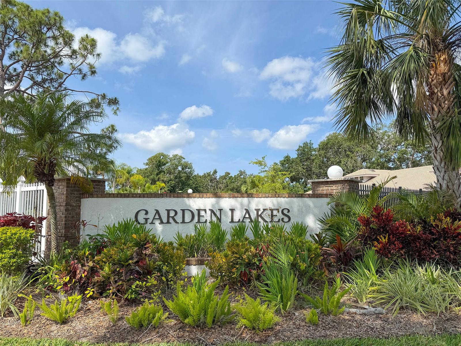 5708 Garden Lakes Fern Property Photo 29