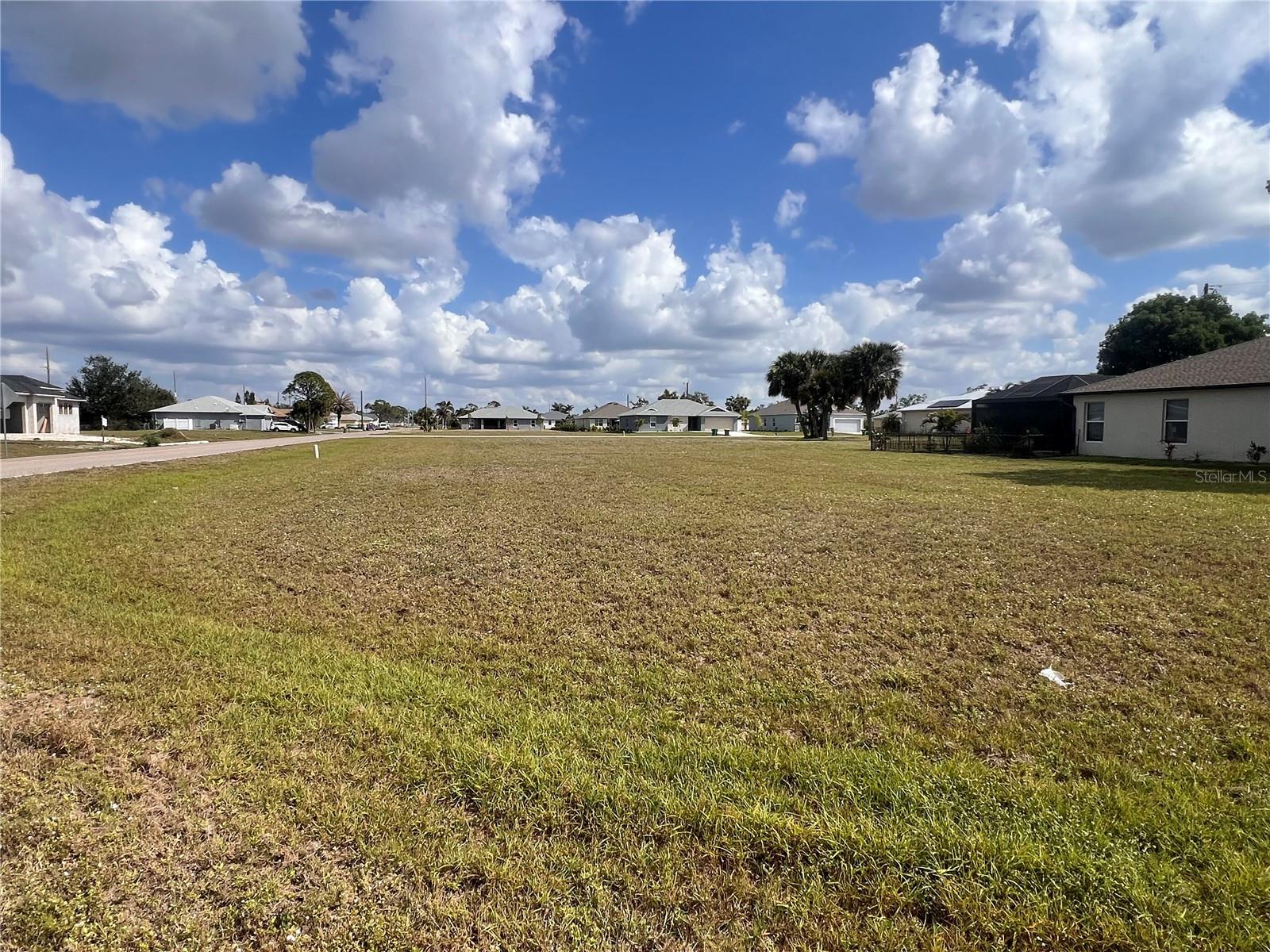 16036 Badalona Dr Property Photo 3
