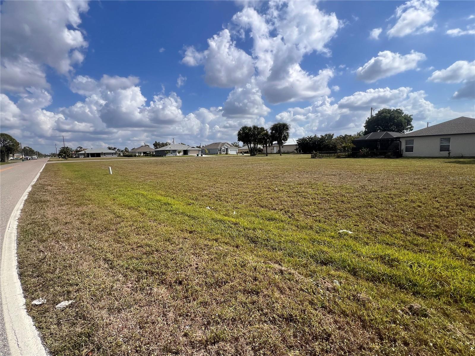 16036 Badalona Dr Property Photo 6