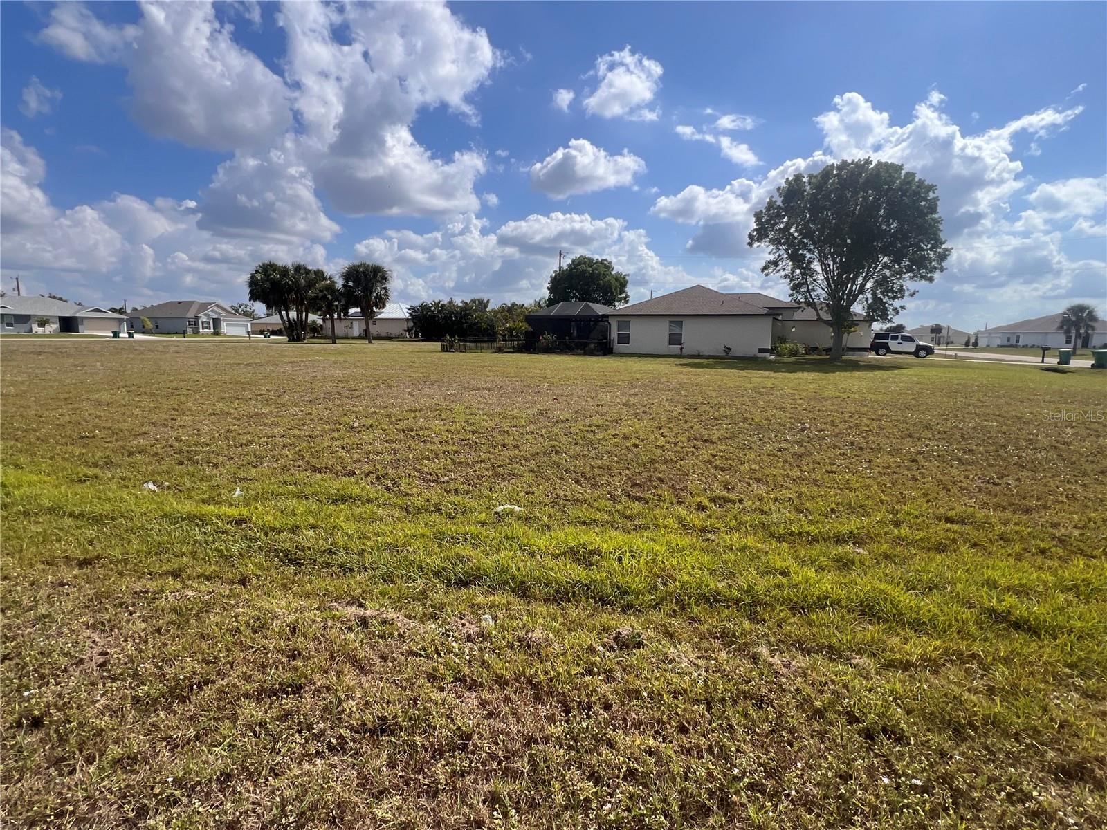 16036 Badalona Dr Property Photo 8