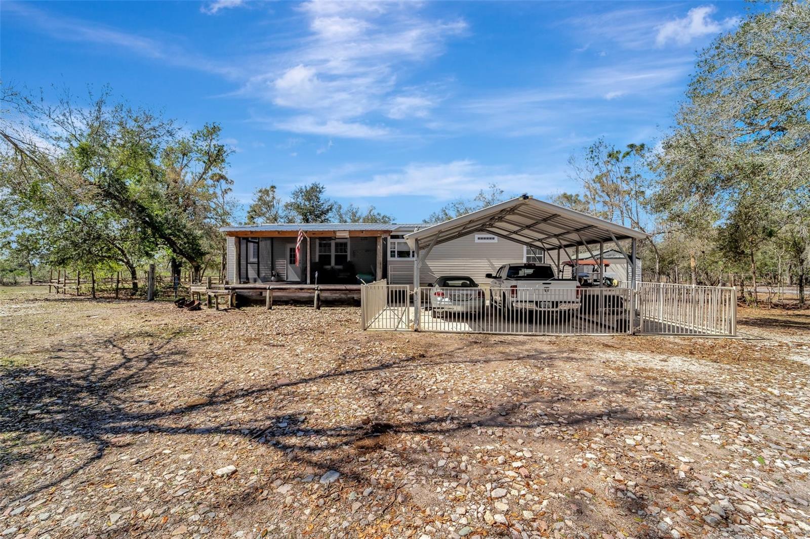 1703 Sw Addison Ave Property Photo