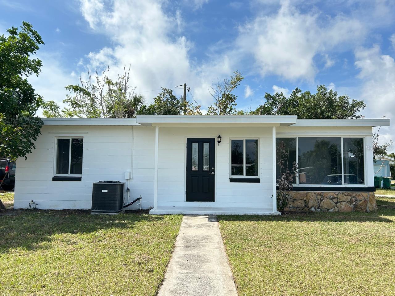 2289 Dallas St Property Photo
