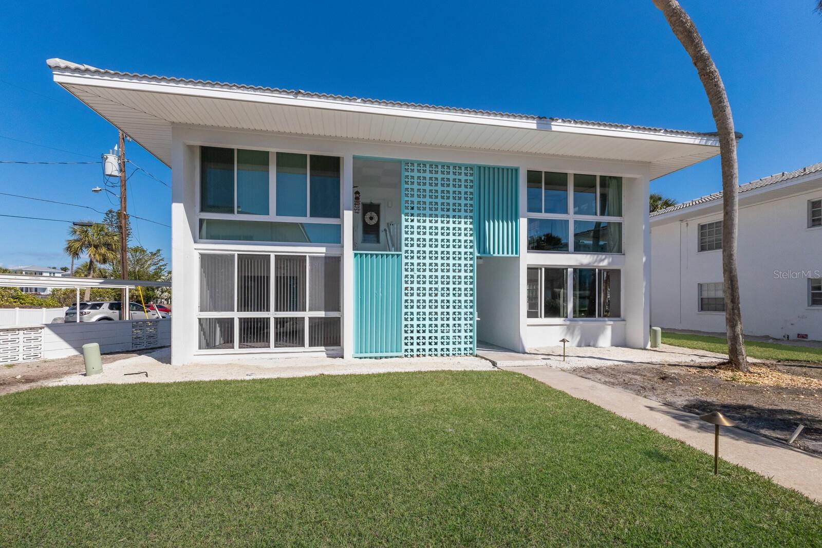 5400 Gulf Drive Apts Real Estate Listings Main Image