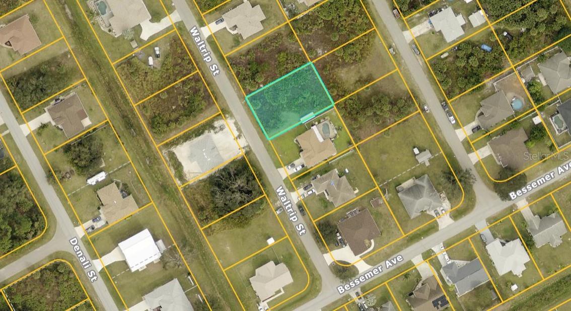 Waltrip St Property Photo