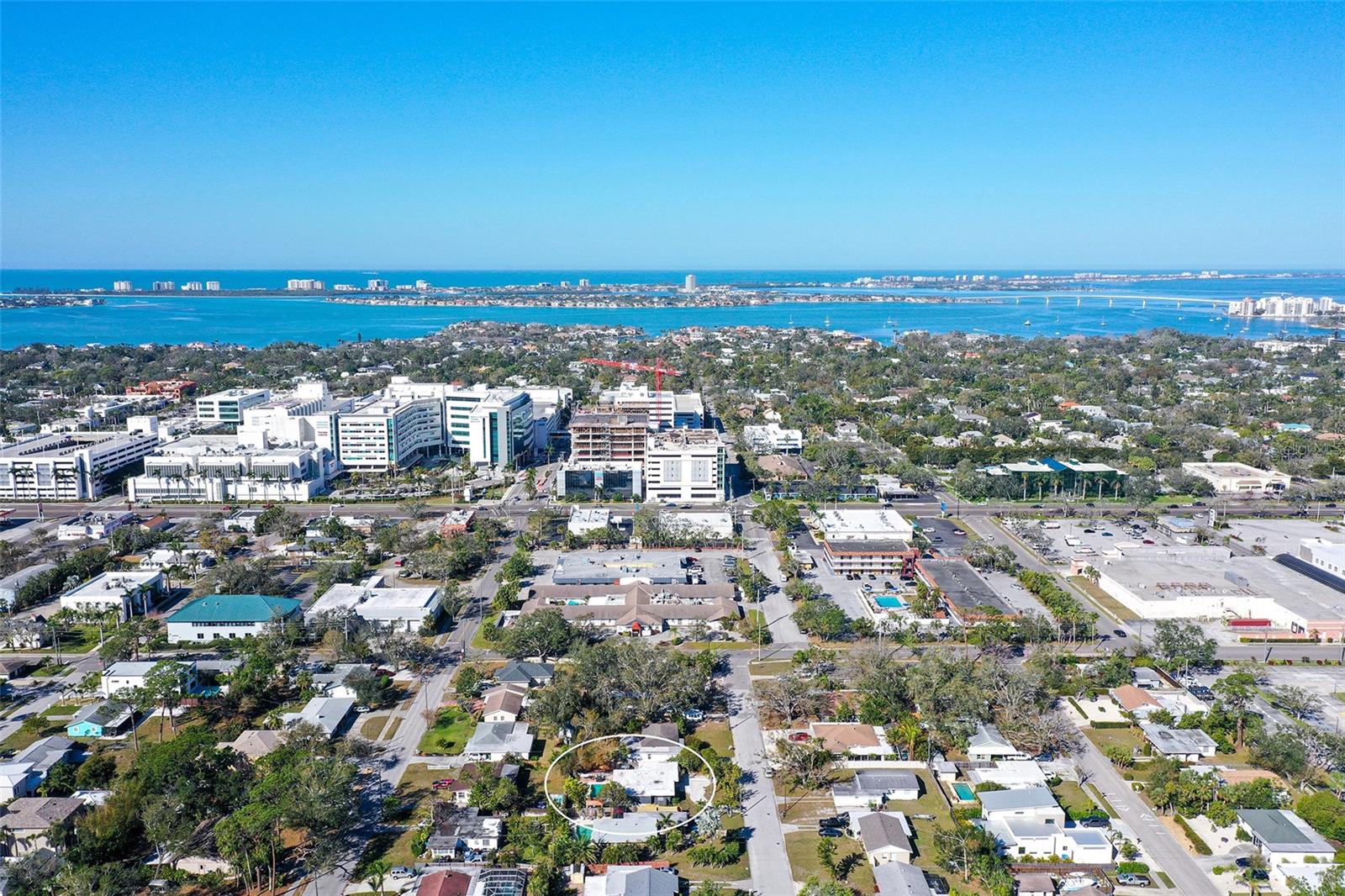 2130 Temple St Property Photo 23