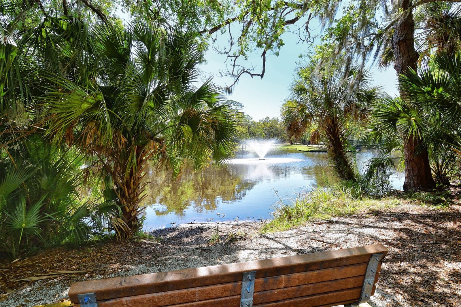 2130 Temple St Property Photo 31