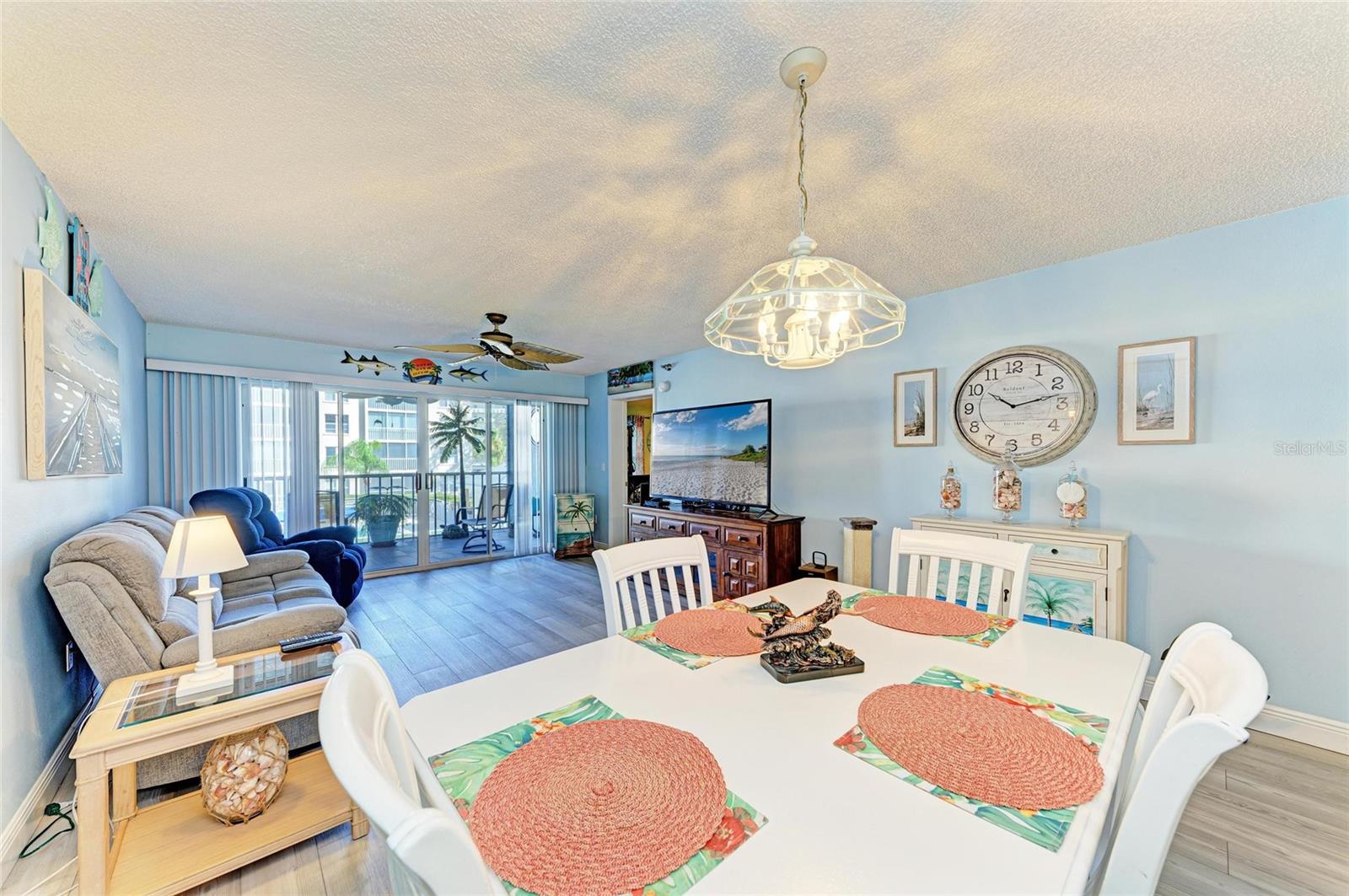 3980 Ironwood Cir #206 Property Photo 7