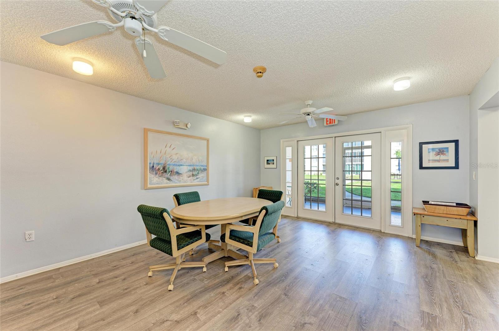 3980 Ironwood Cir #206 Property Photo 25