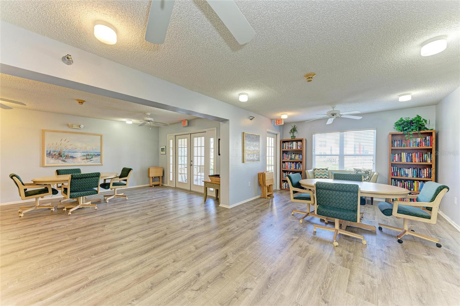 3980 Ironwood Cir #206 Property Photo 27