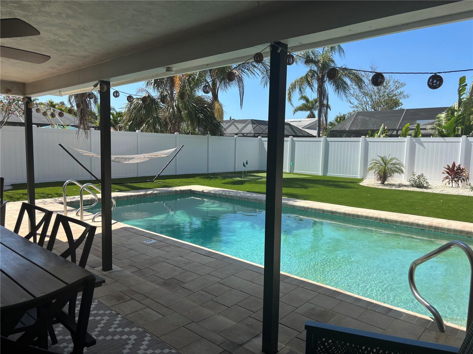 2921 Captiva Dr Property Photo 41
