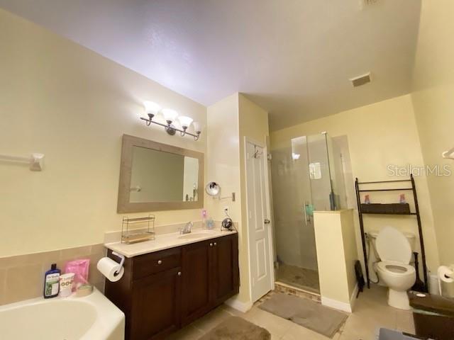 2720 Blue Cypress Lake Ct Property Photo 15