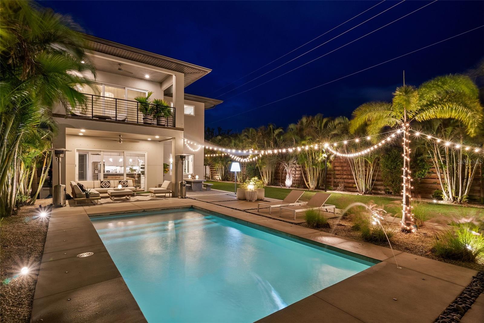 2305 Pine Ter Property Photo 4