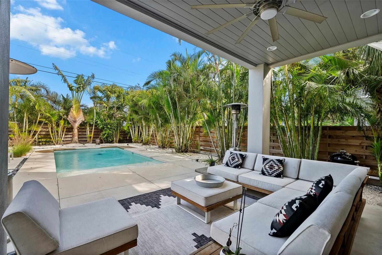 2305 Pine Ter Property Photo 31