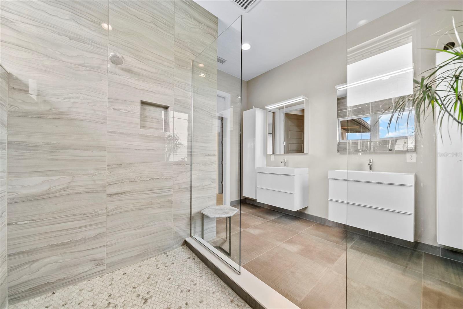 2305 Pine Ter Property Photo 68