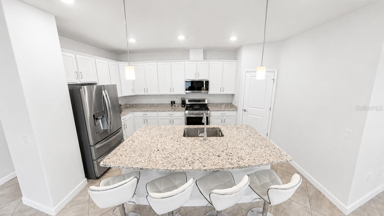 5317 Coral Reef Way Property Photo 7