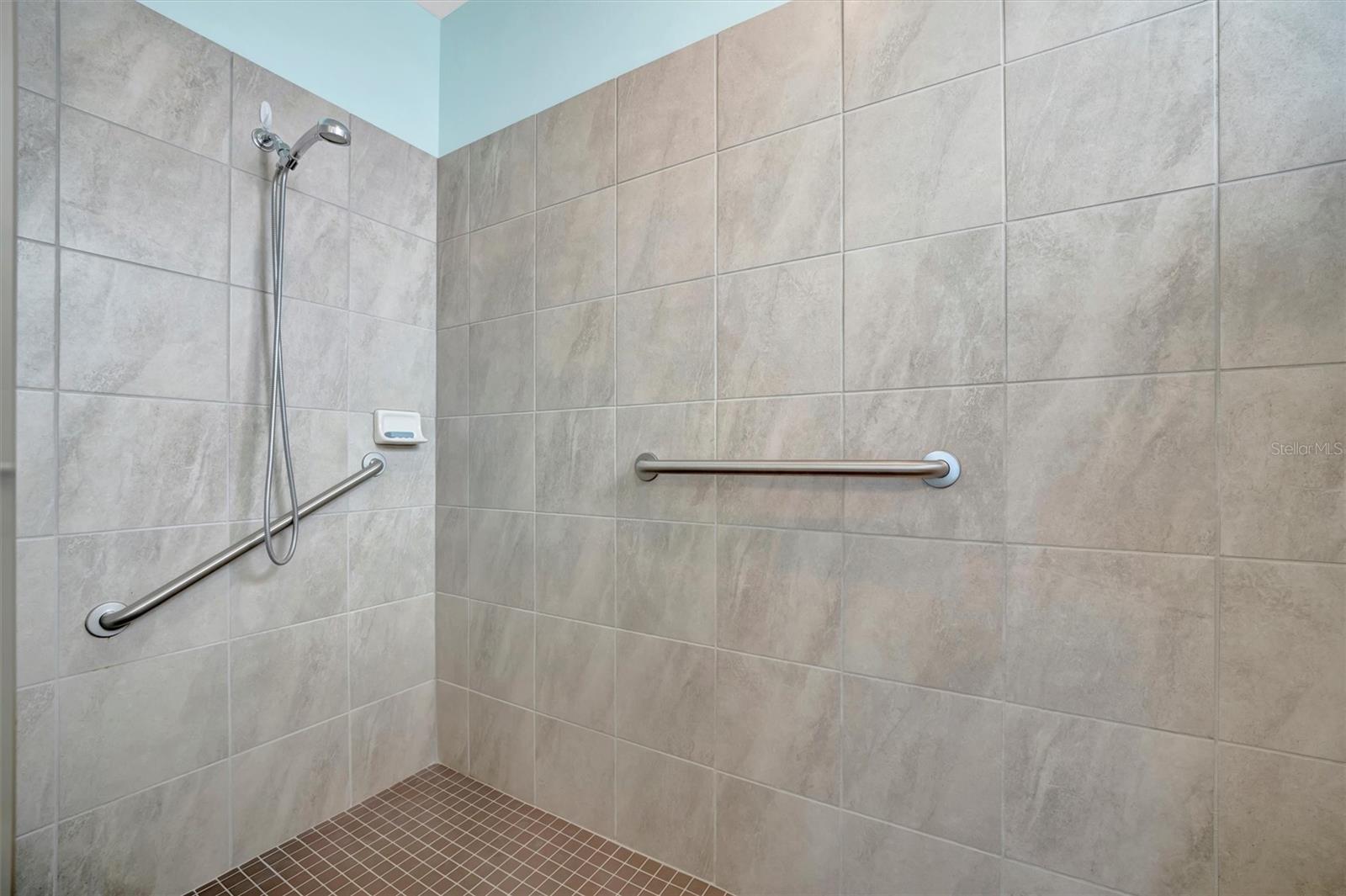 5317 Coral Reef Way Property Photo 31