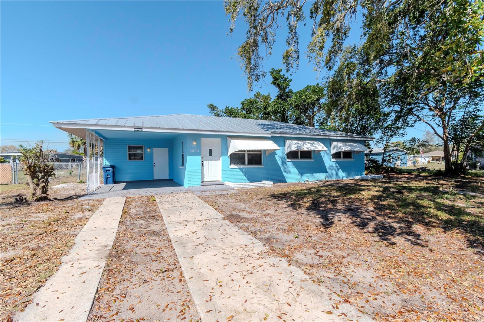 6604 Columbia Dr Property Photo
