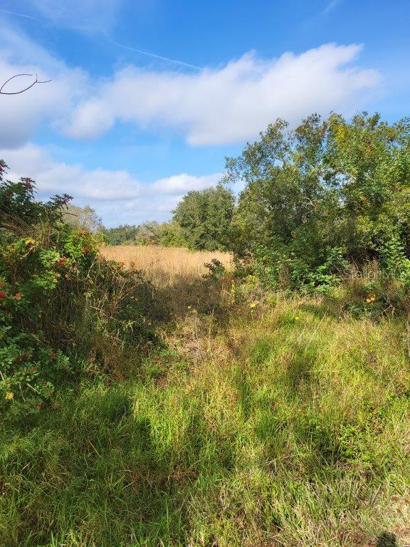 26700 State Rd 70 E Property Photo
