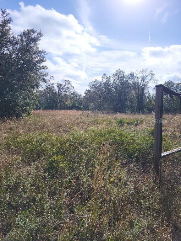 26700 State Rd 70 E Property Photo 3