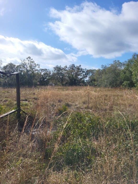 26700 State Rd 70 E Property Photo 4