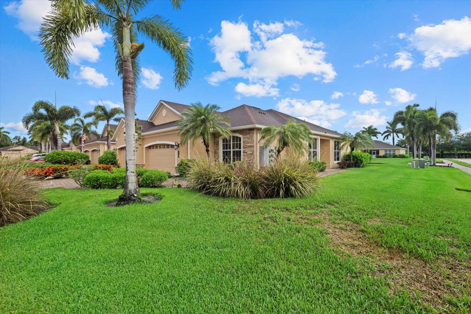 4331 Turnberry Cir Property Photo 1