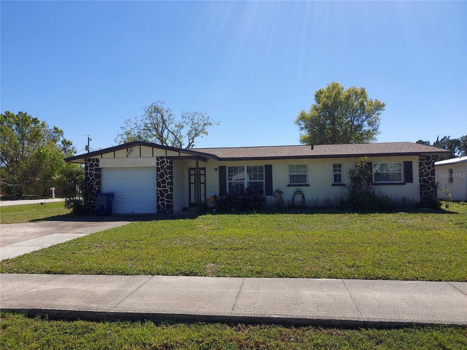 4546 Webber St Property Photo