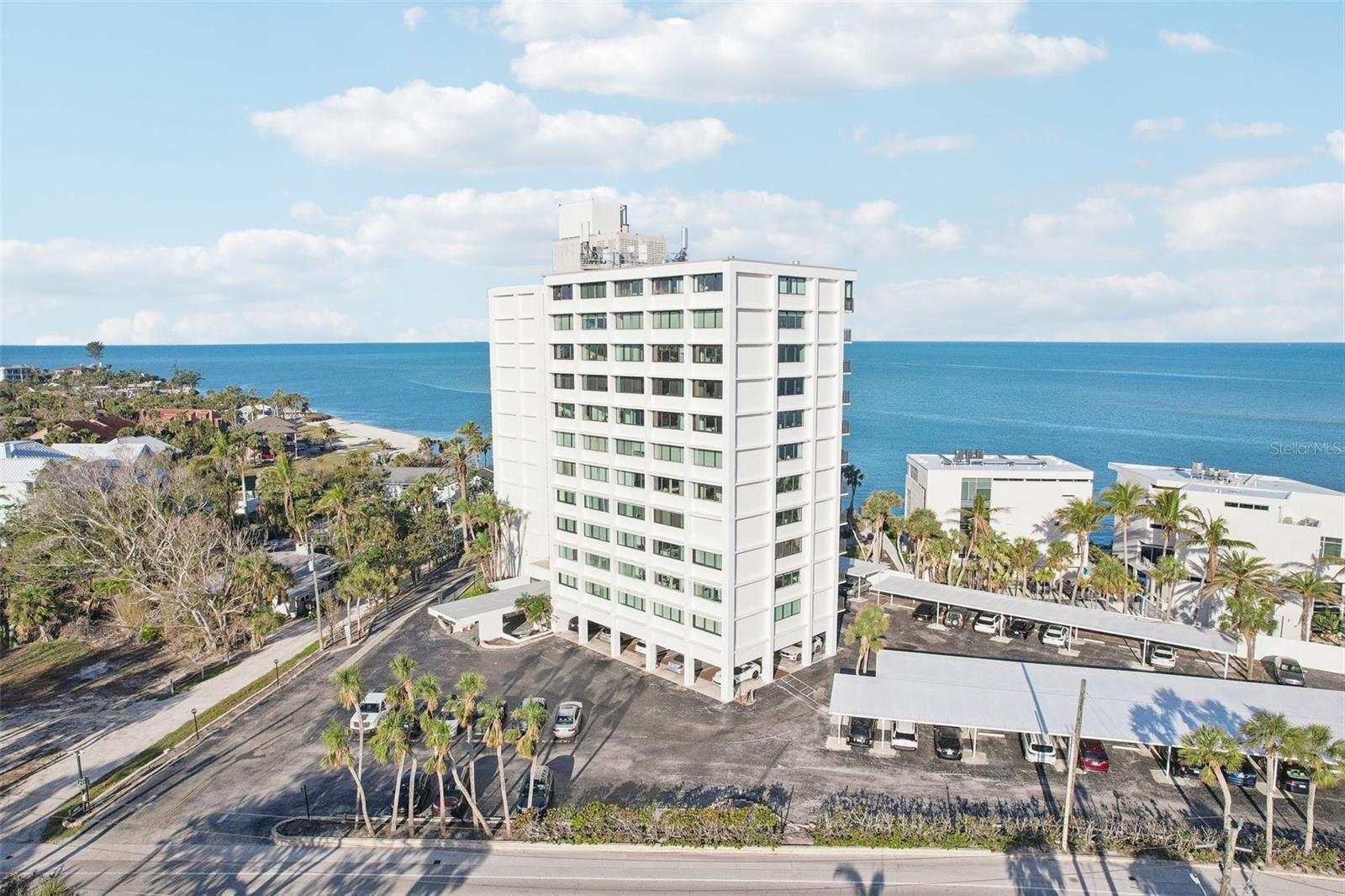 4822 Ocean Blvd #11e Property Photo