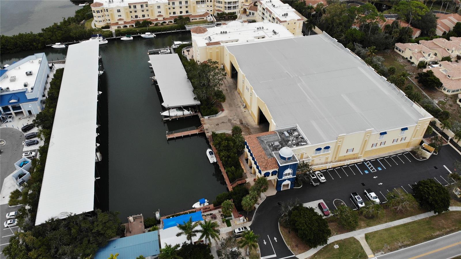 570 Blackburn Point Rd #lb31 Property Photo