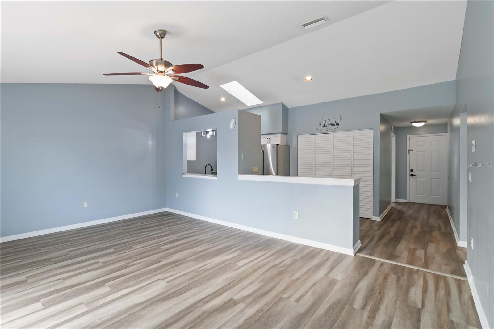 4527 86th Street Ct W Property Photo 2
